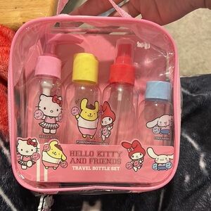 NWT hello kitty and friends travel bottle set